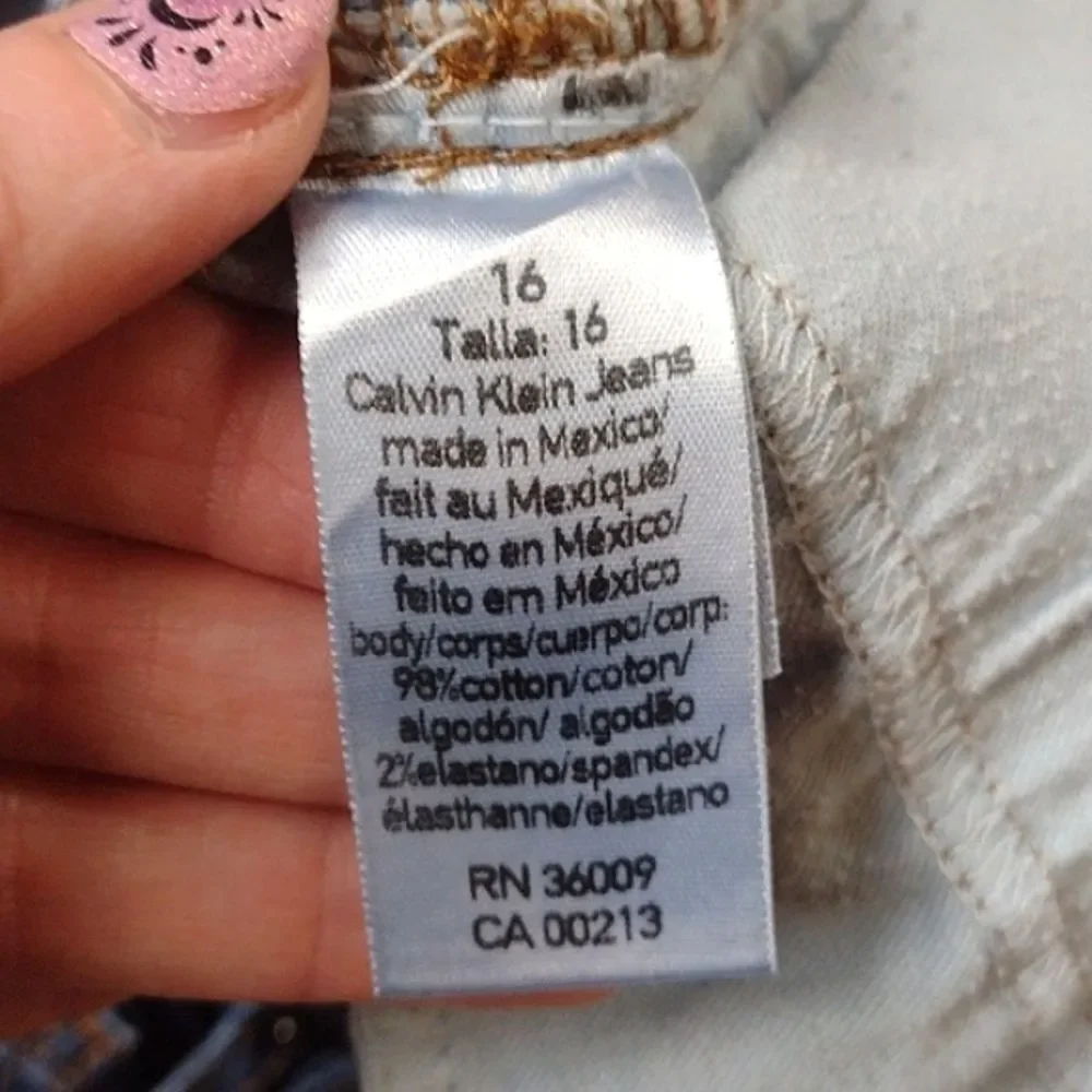 Calvin Klein Cuffed Bermuda 5 Pocket Jean Shorts Size 33 - Picture 6 of 11